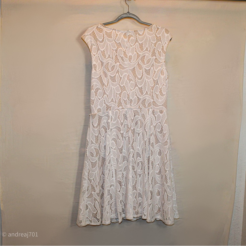 Elegant White Lace Midi Dress